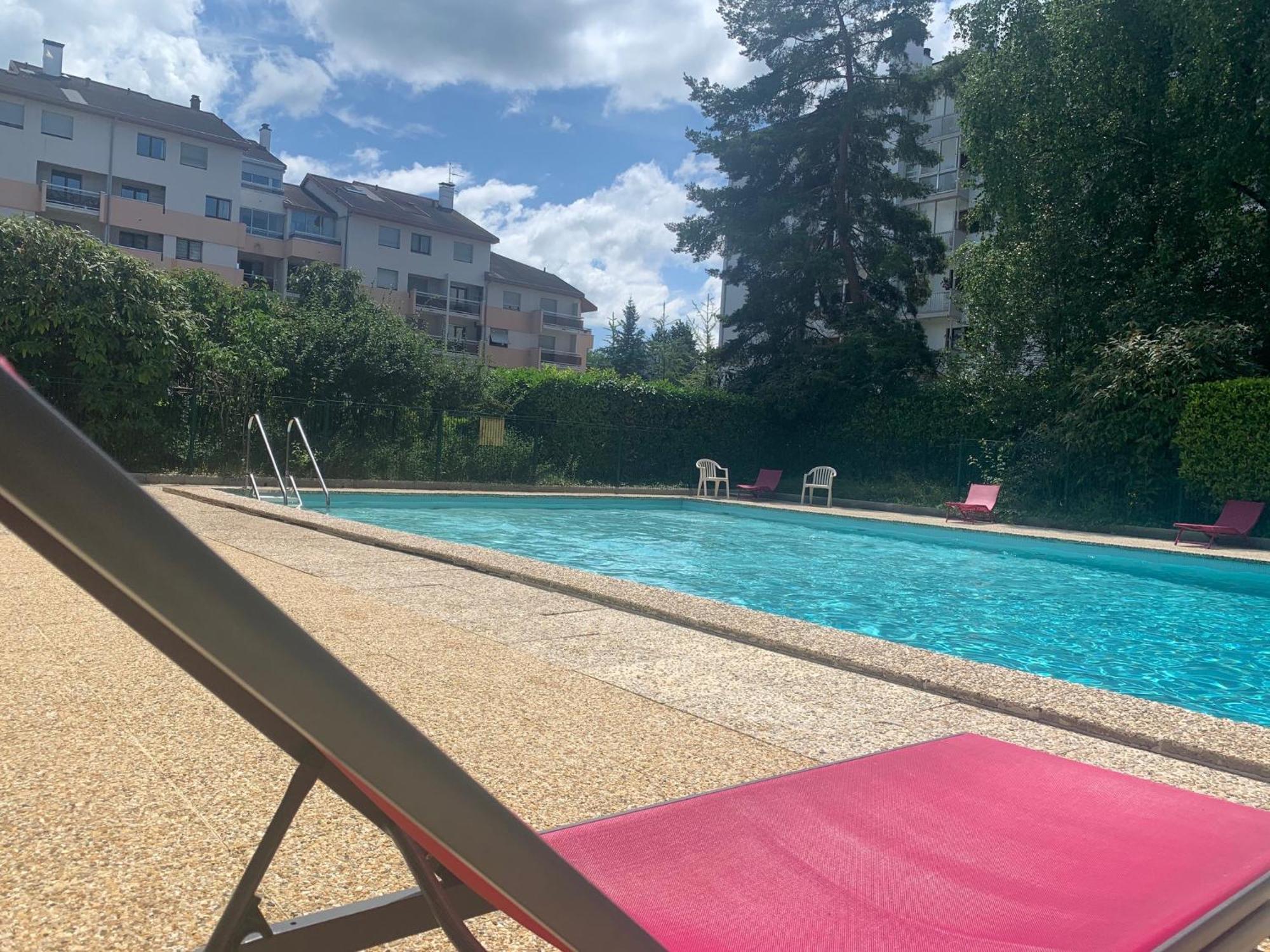 Kusmi Love Piscine Proche Du Lac Annecy Dış mekan fotoğraf