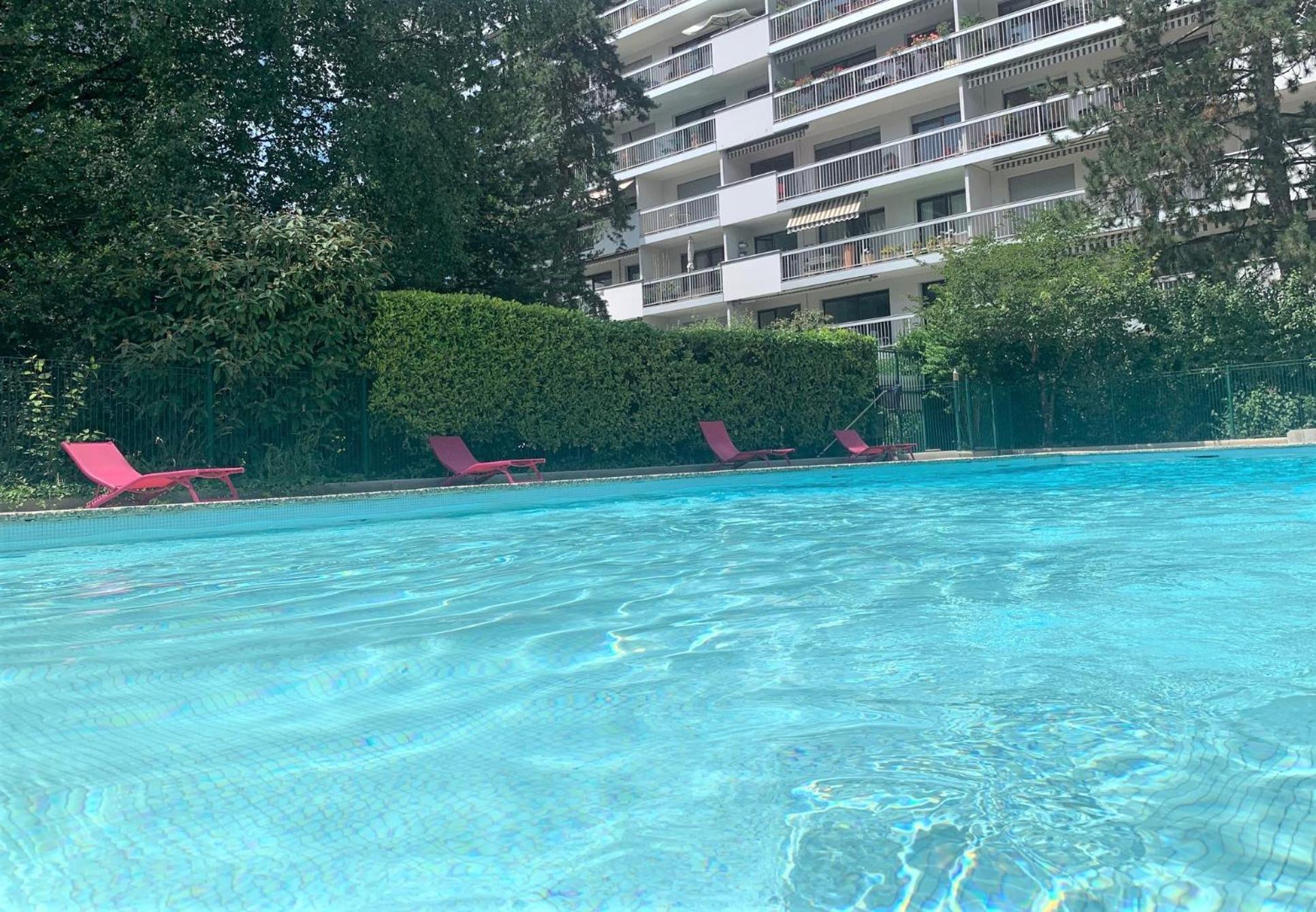 Kusmi Love Piscine Proche Du Lac Annecy Dış mekan fotoğraf