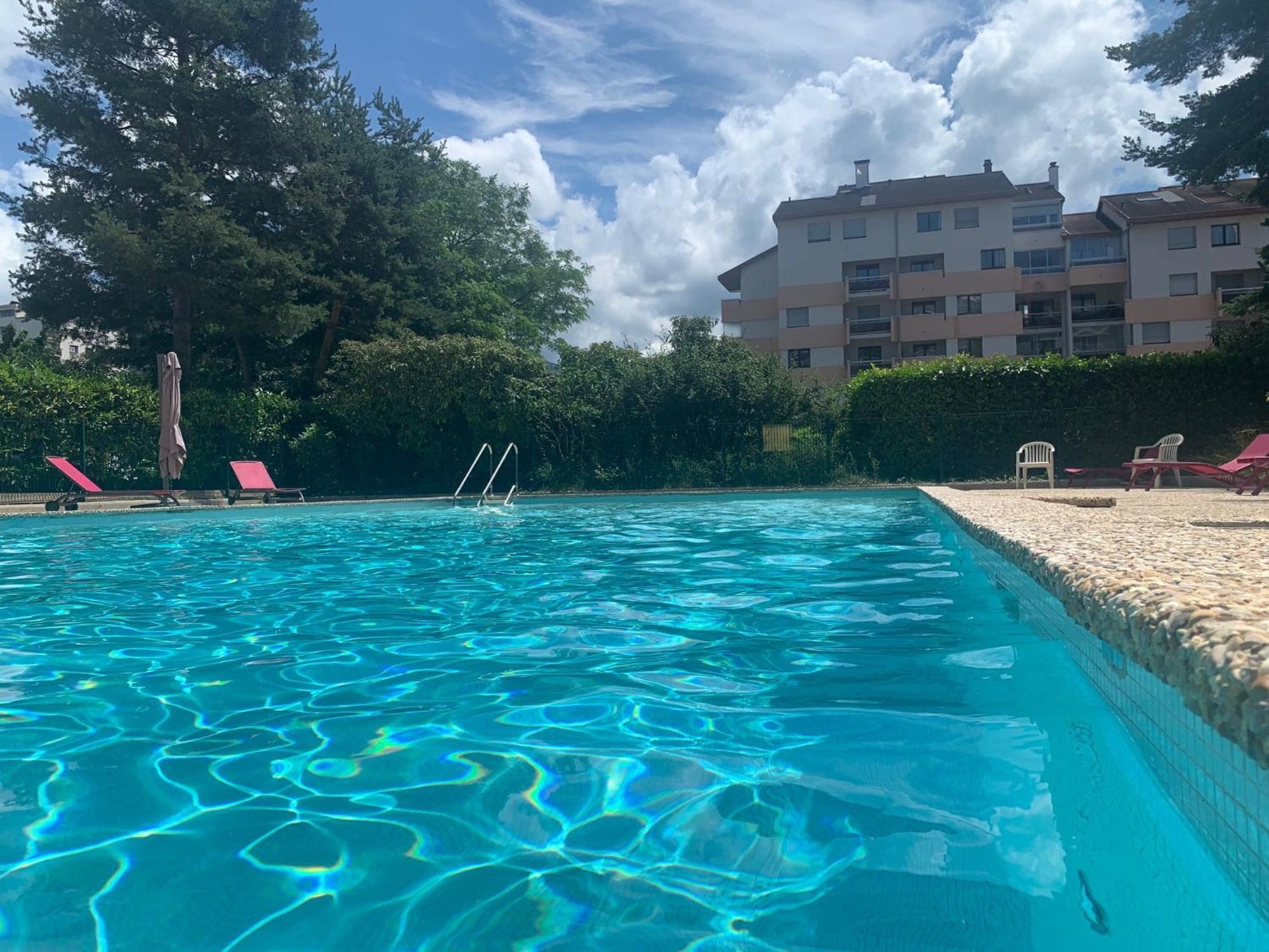 Kusmi Love Piscine Proche Du Lac Annecy Dış mekan fotoğraf